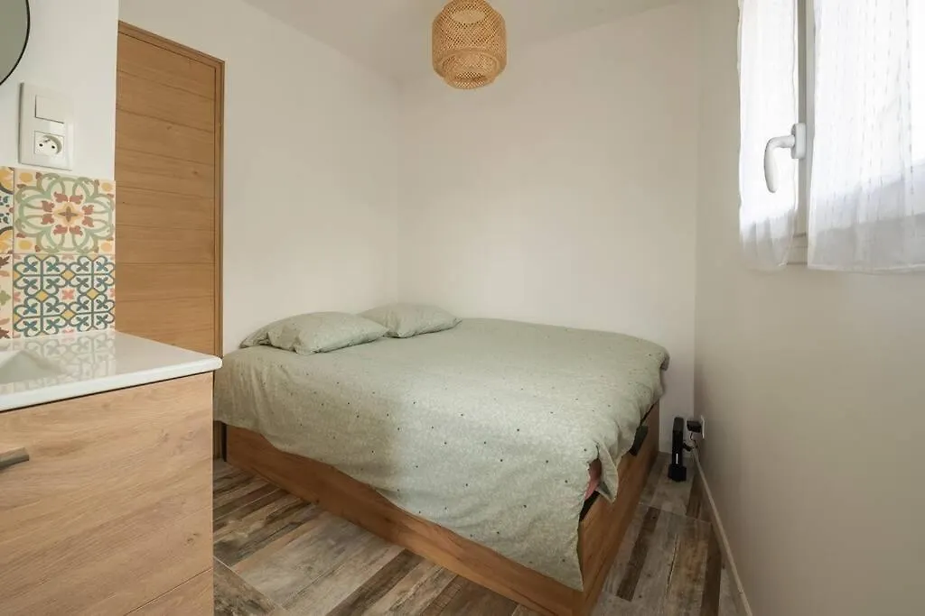 Holiday home Maison Avec Jardin, Parking Entre Mer Et Montagne Le Revest-le-Eaux France